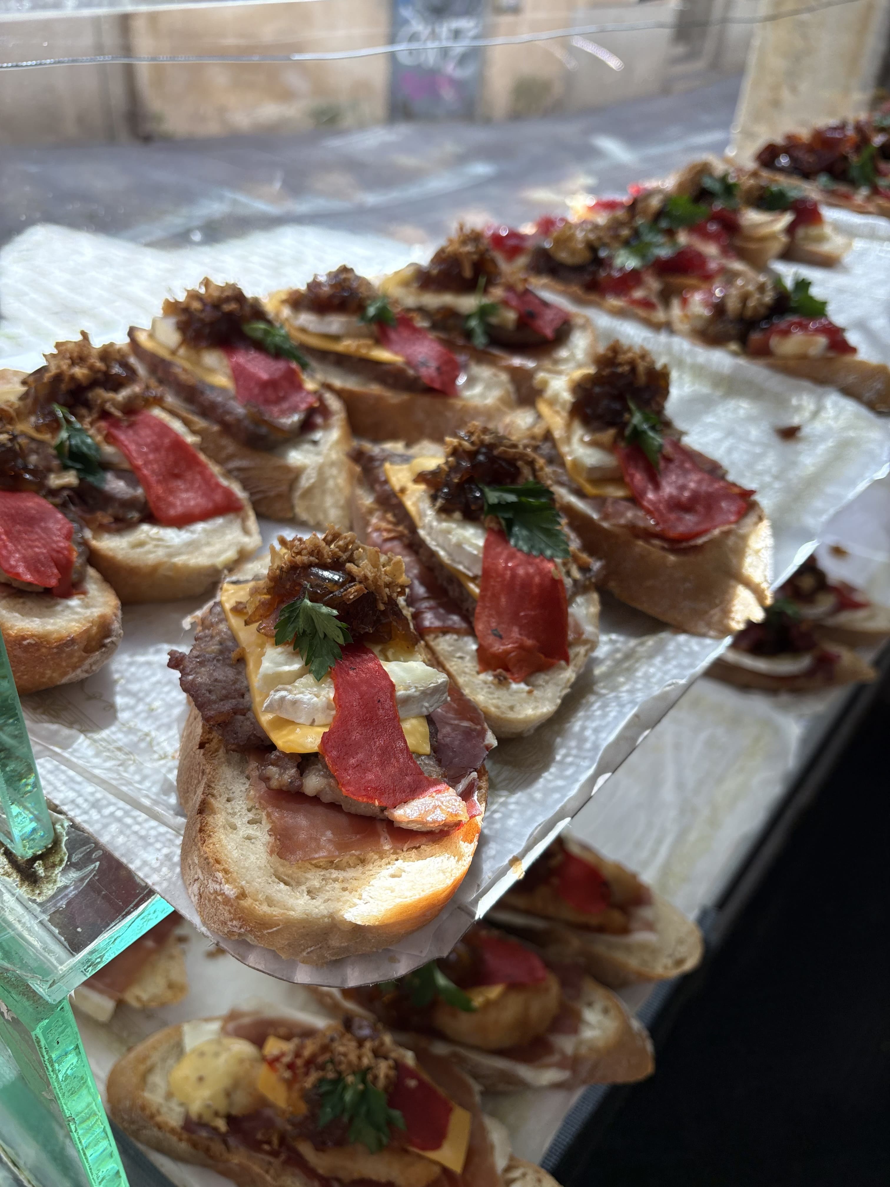 Pinchos de la barra